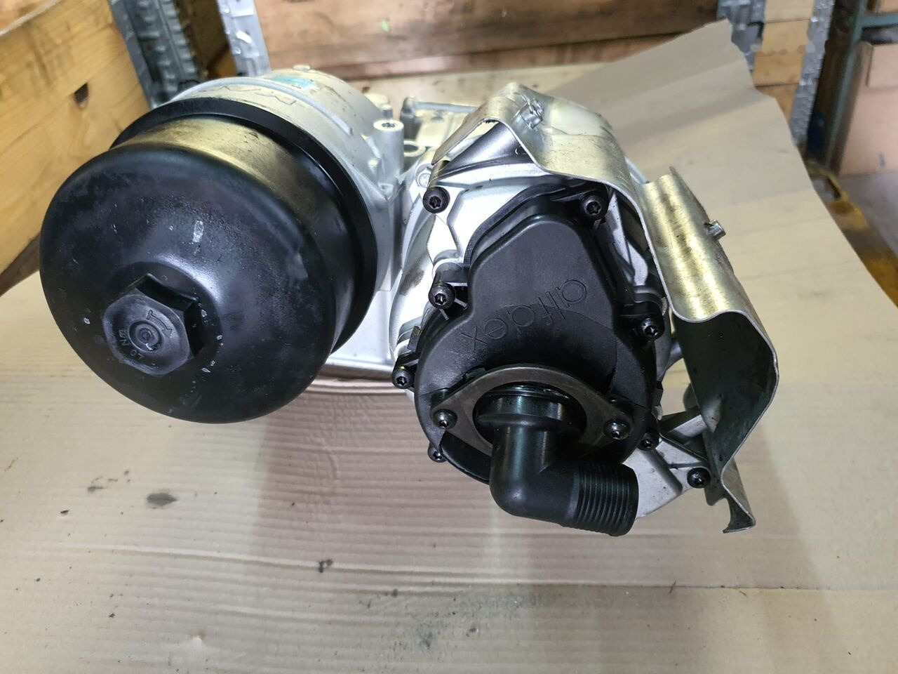 Mann-Filter MAN EURO 6 TGA TGX MAN TGX / TGS Euro 6 truck - Маслен филтър за Камион: снимка 3 Mann-Filter MAN EURO 6 TGA TGX MAN TGX / TGS Euro 6 truck - Маслен филтър за Камион: снимка 3