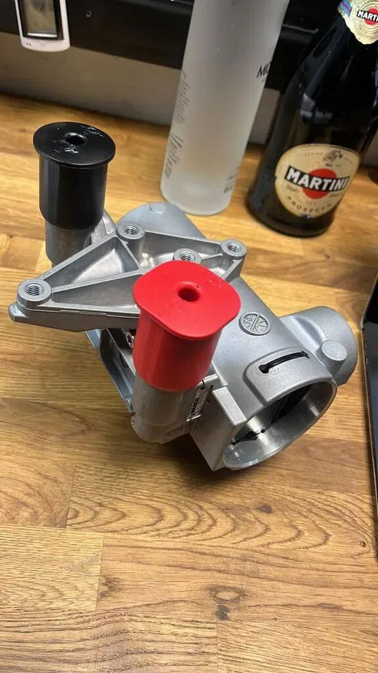 NOWY ZAWÓR PARKUJĄCO LUZUJĄCY WABCO 9710029100 - Спирачен клапан за Камион: снимка 1 NOWY ZAWÓR PARKUJĄCO LUZUJĄCY WABCO 9710029100 - Спирачен клапан за Камион: снимка 1