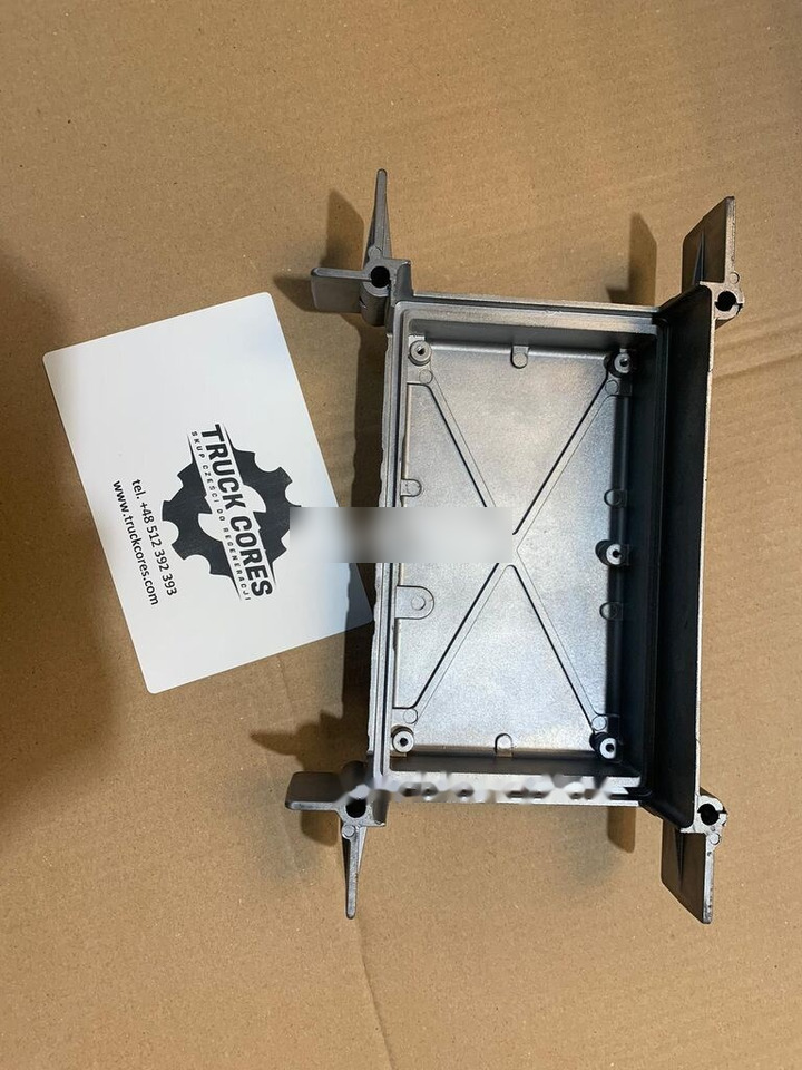 Nowa pokrywa aluminiowa / Dekiel zaworu Wabco D 4801020140 - Резервни части за Камион: снимка 1 Nowa pokrywa aluminiowa / Dekiel zaworu Wabco D 4801020140 - Резервни части за Камион: снимка 1