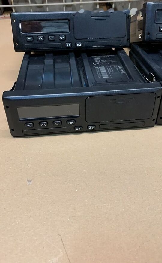 Scania NOWY 24V 5A 2918154 TYPE: SE5000-8 2918154 Scania truck - Тахограф за Камион: снимка 4 Scania NOWY 24V 5A 2918154 TYPE: SE5000-8 2918154 Scania truck - Тахограф за Камион: снимка 4