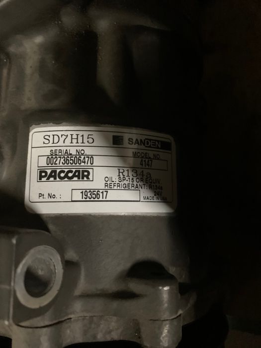 Volvo 24V U4134 Hurt Regeneracja SD7H15 - Компресор климатик за Камион: снимка 3 Volvo 24V U4134 Hurt Regeneracja SD7H15 - Компресор климатик за Камион: снимка 3