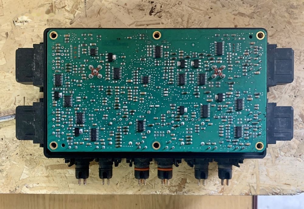WABCO Elektronika D E TEBS E Modulator naczepa hurt części - Предпазител за Ремарке: снимка 3 WABCO Elektronika D E TEBS E Modulator naczepa hurt części - Предпазител за Ремарке: снимка 3