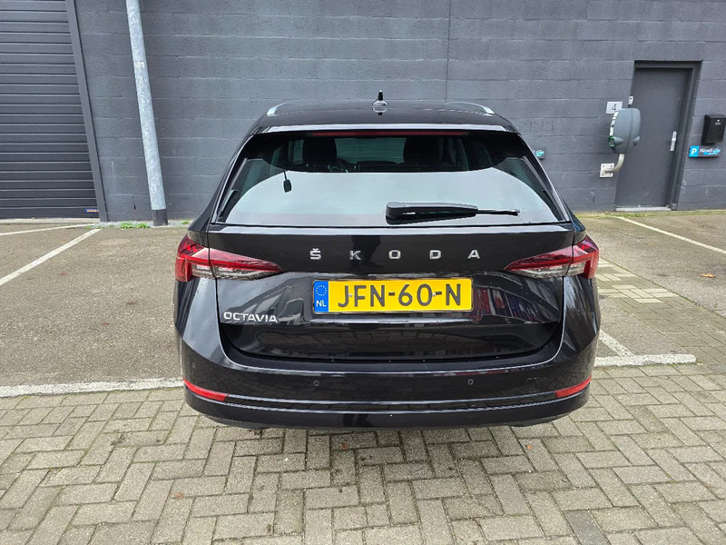 Škoda Octavia Combi 1.0 Benzine - Лек автомобил: снимка 5 Škoda Octavia Combi 1.0 Benzine - Лек автомобил: снимка 5