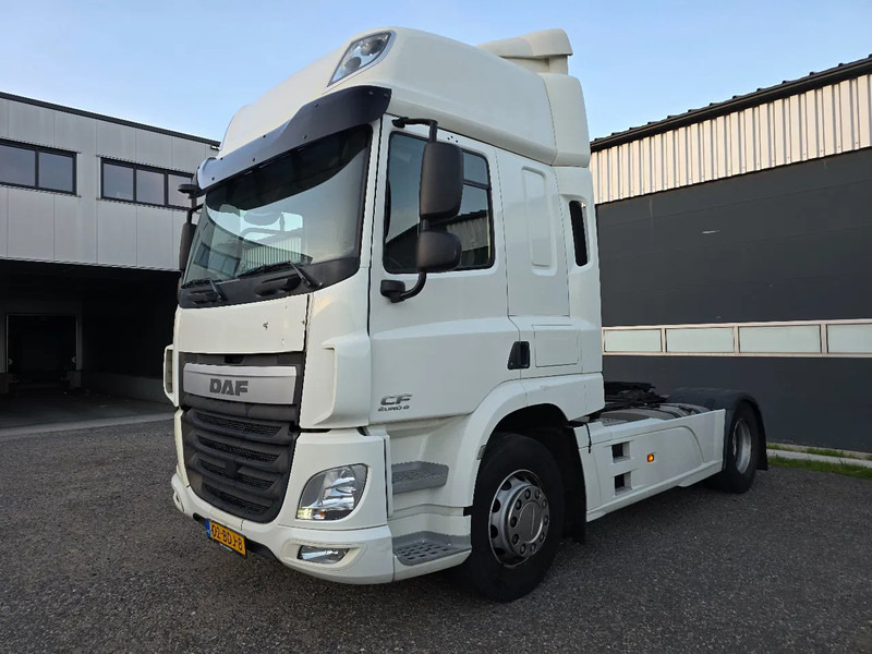 DAF CF Super Space Cabin - Влекач: снимка 3 DAF CF Super Space Cabin - Влекач: снимка 3