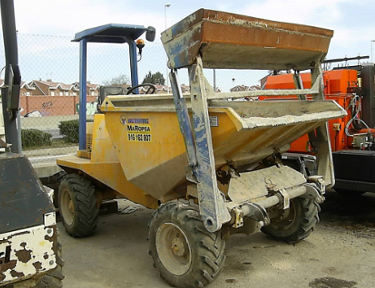 Dumper Autocargable Uromac VH 2500 - Мини самосвал: снимка 1 Dumper Autocargable Uromac VH 2500 - Мини самосвал: снимка 1