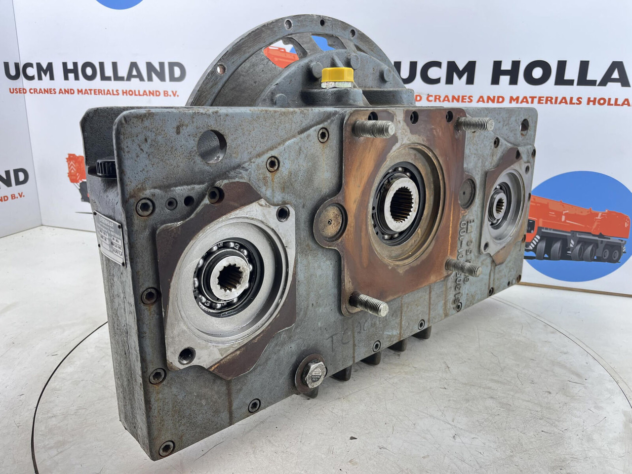 Compact truck CT.2 Distributor gearbox - Трансмисия за Автокран: снимка 1 Compact truck CT.2 Distributor gearbox - Трансмисия за Автокран: снимка 1