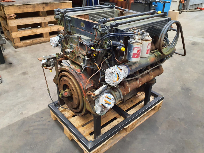 Deutz 35 GMT engine Deutz F8L413 F - Двигател за Кран: снимка 2 Deutz 35 GMT engine Deutz F8L413 F - Двигател за Кран: снимка 2