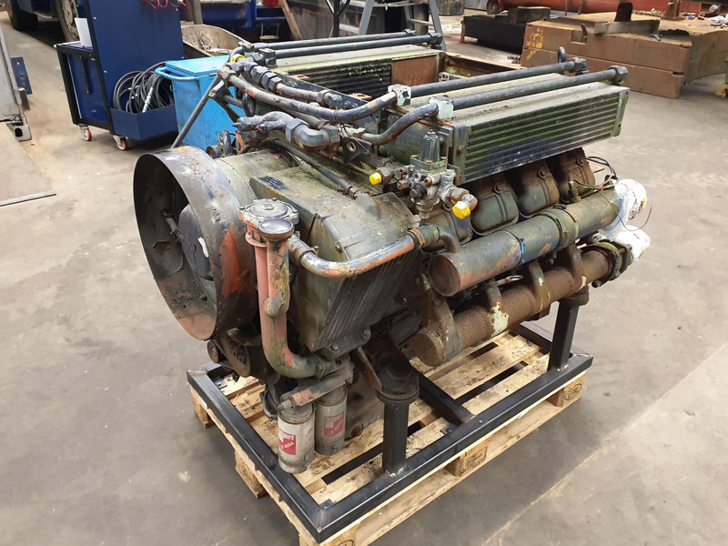Deutz 35 GMT engine Deutz F8L413 F - Двигател за Кран: снимка 4 Deutz 35 GMT engine Deutz F8L413 F - Двигател за Кран: снимка 4