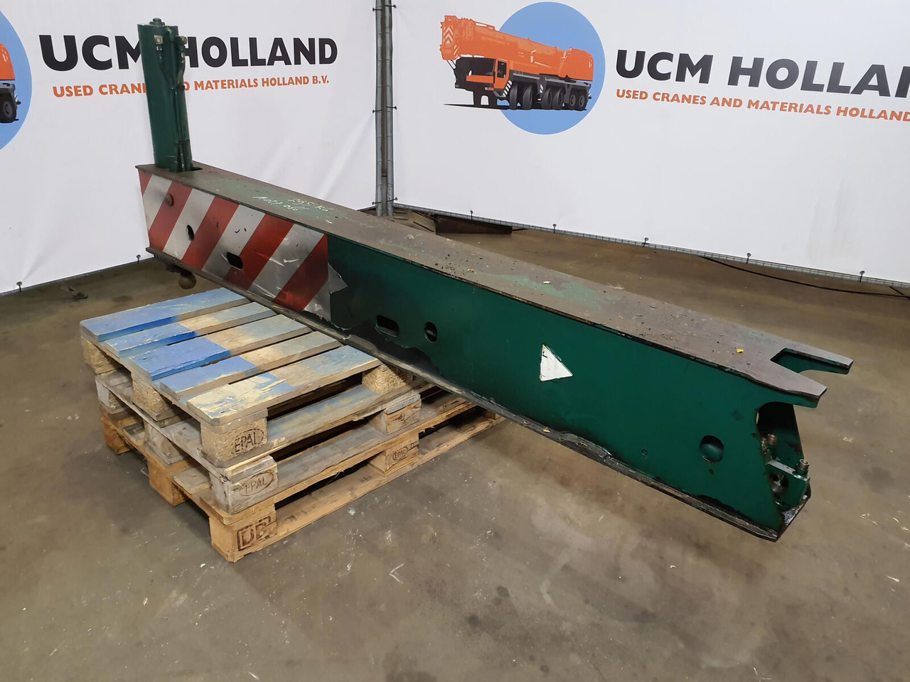 FAUN ATF 30-2 outrigger beam front complete - Окачване за Автокран: снимка 4 FAUN ATF 30-2 outrigger beam front complete - Окачване за Автокран: снимка 4