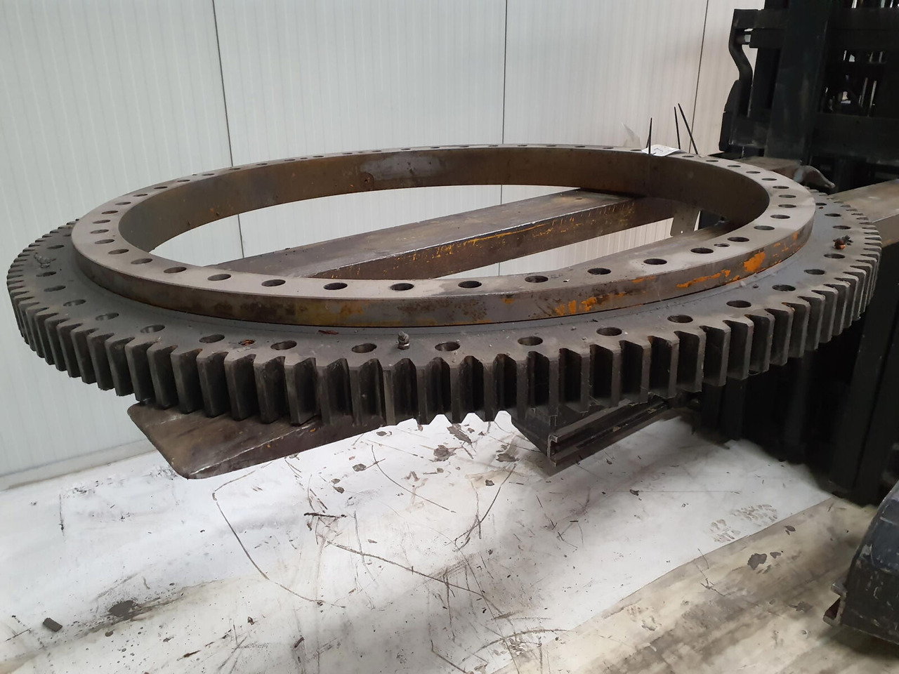 FAUN ATF 30-2 slew ring - Въртящ механизъм за Автокран: снимка 4 FAUN ATF 30-2 slew ring - Въртящ механизъм за Автокран: снимка 4