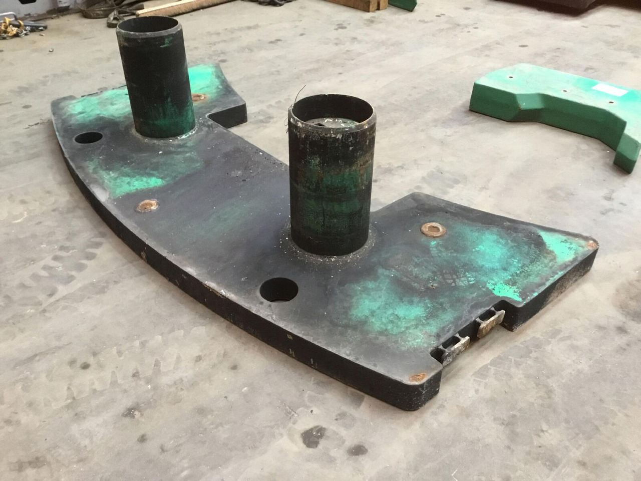 FAUN ATF 60-3 counterweight base plate 1,6 ton - Противовес за Автокран: снимка 2 FAUN ATF 60-3 counterweight base plate 1,6 ton - Противовес за Автокран: снимка 2