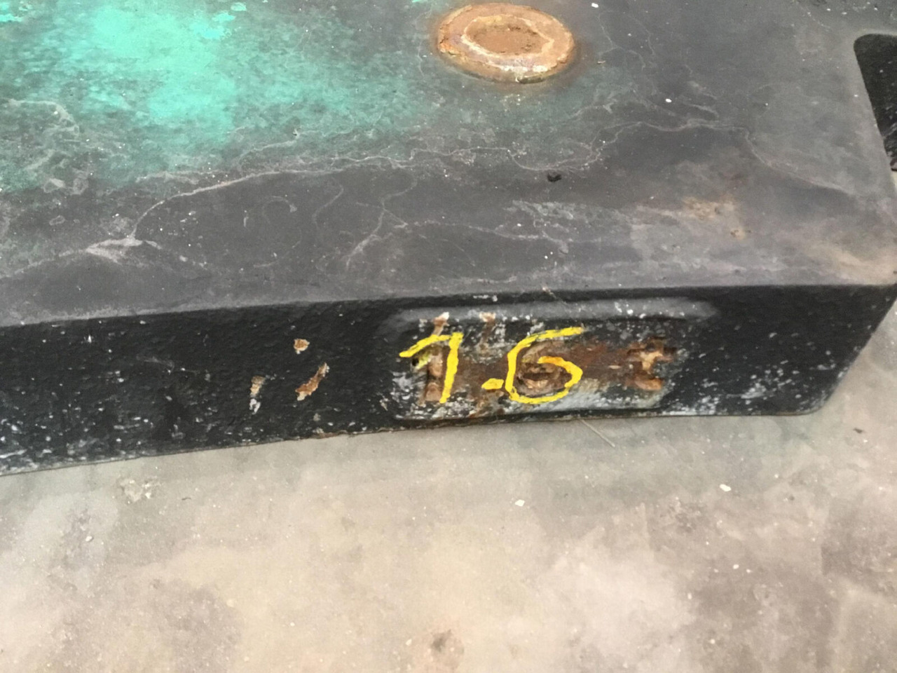 FAUN ATF 60-3 counterweight base plate 1,6 ton - Противовес за Автокран: снимка 5 FAUN ATF 60-3 counterweight base plate 1,6 ton - Противовес за Автокран: снимка 5