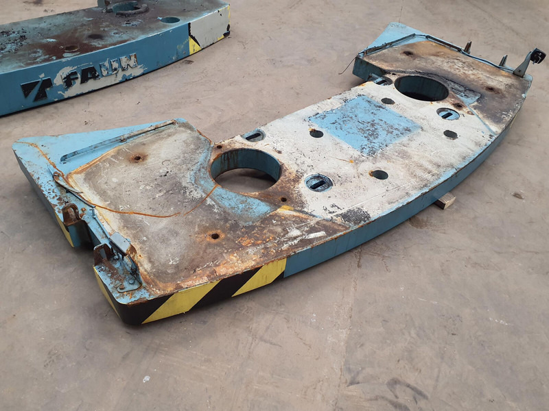 Faun ATF 60-3 counterweight 1.6 ton - Противовес за Строителна техника: снимка 2 Faun ATF 60-3 counterweight 1.6 ton - Противовес за Строителна техника: снимка 2