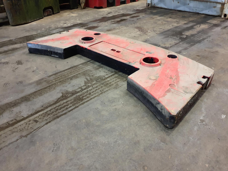 Faun ATF 60-4 counterweight 2 ton - Противовес за Строителна техника: снимка 2 Faun ATF 60-4 counterweight 2 ton - Противовес за Строителна техника: снимка 2