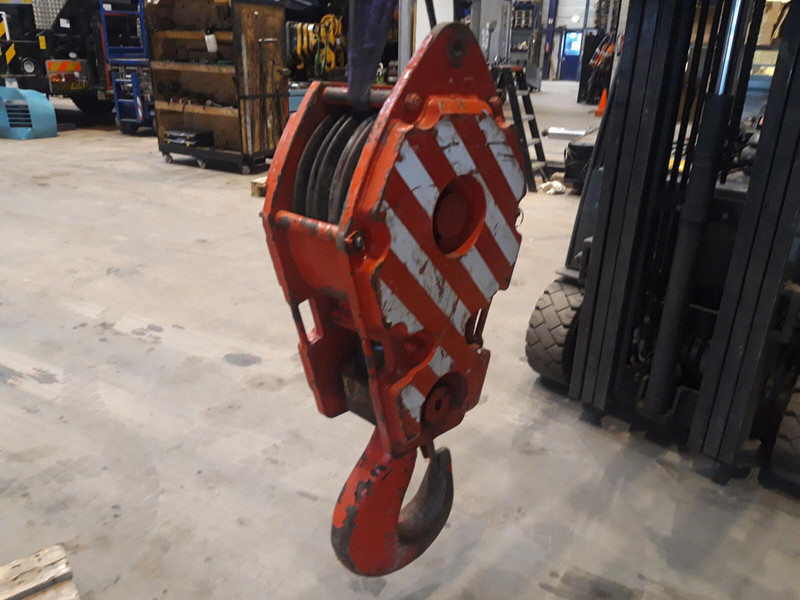 Faun Hookblock 16mm 3 sheave 32 ton - Кран за камион: снимка 4 Faun Hookblock 16mm 3 sheave 32 ton - Кран за камион: снимка 4