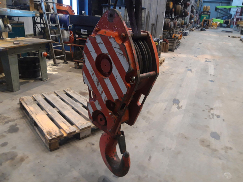 Faun Hookblock 16mm 3 sheave 32 ton - Кран за камион: снимка 3 Faun Hookblock 16mm 3 sheave 32 ton - Кран за камион: снимка 3