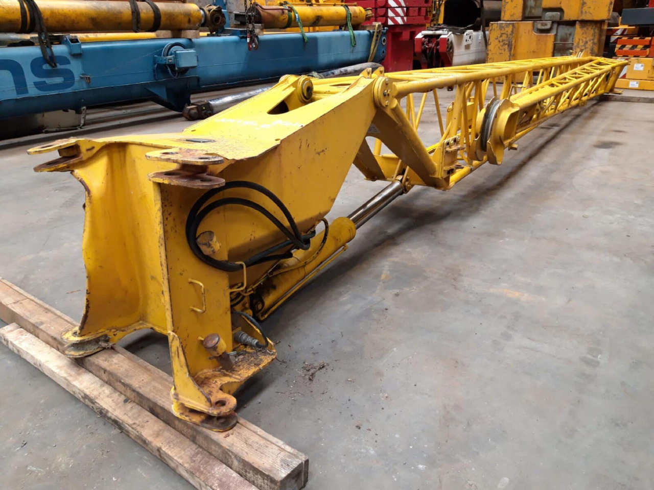 Grove GMK 2035 double jib - Стрела за Автокран: снимка 1 Grove GMK 2035 double jib - Стрела за Автокран: снимка 1
