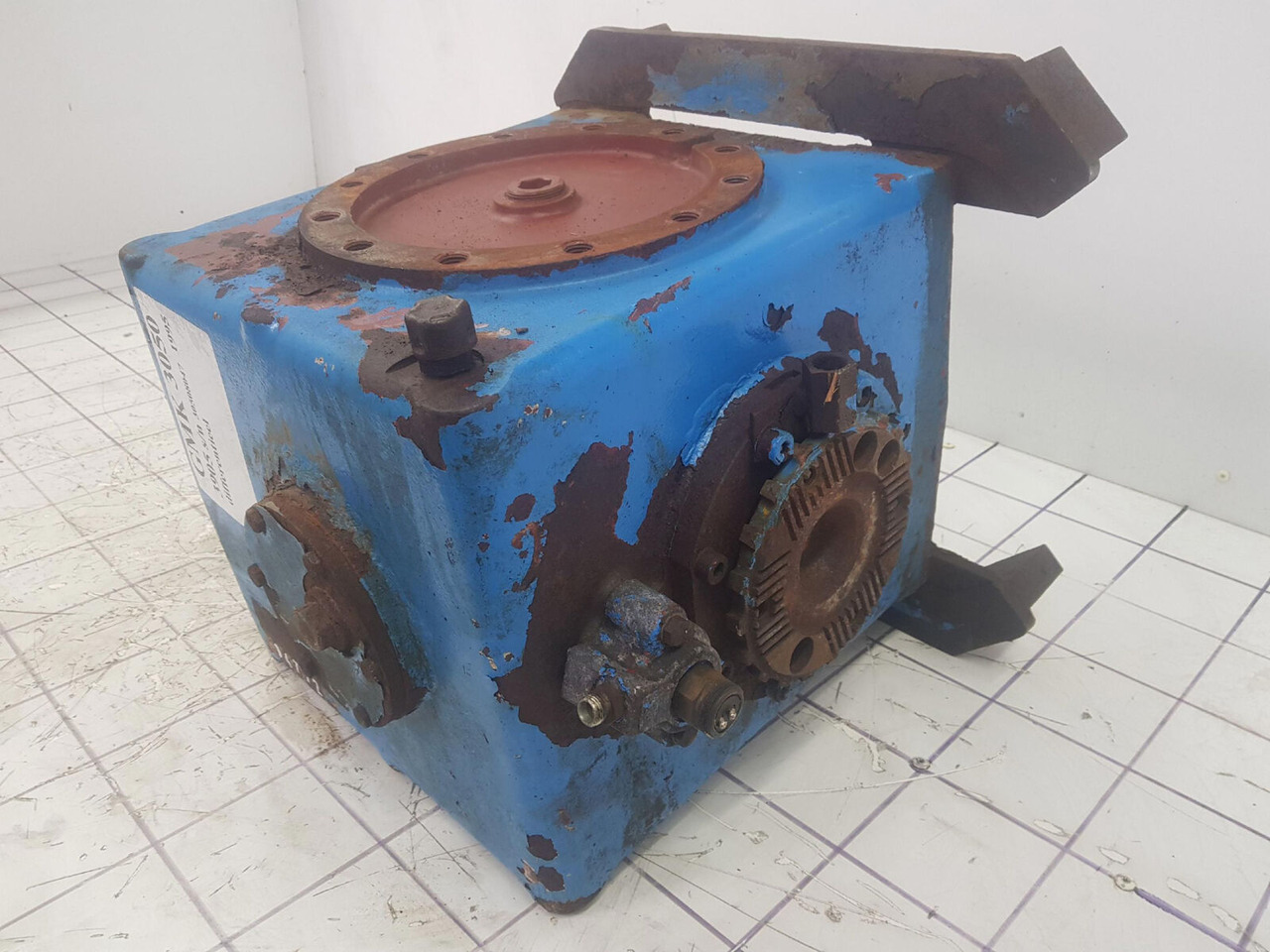 Grove GMK 3050 axle 3 diff box - Диференциал за Автокран: снимка 1 Grove GMK 3050 axle 3 diff box - Диференциал за Автокран: снимка 1