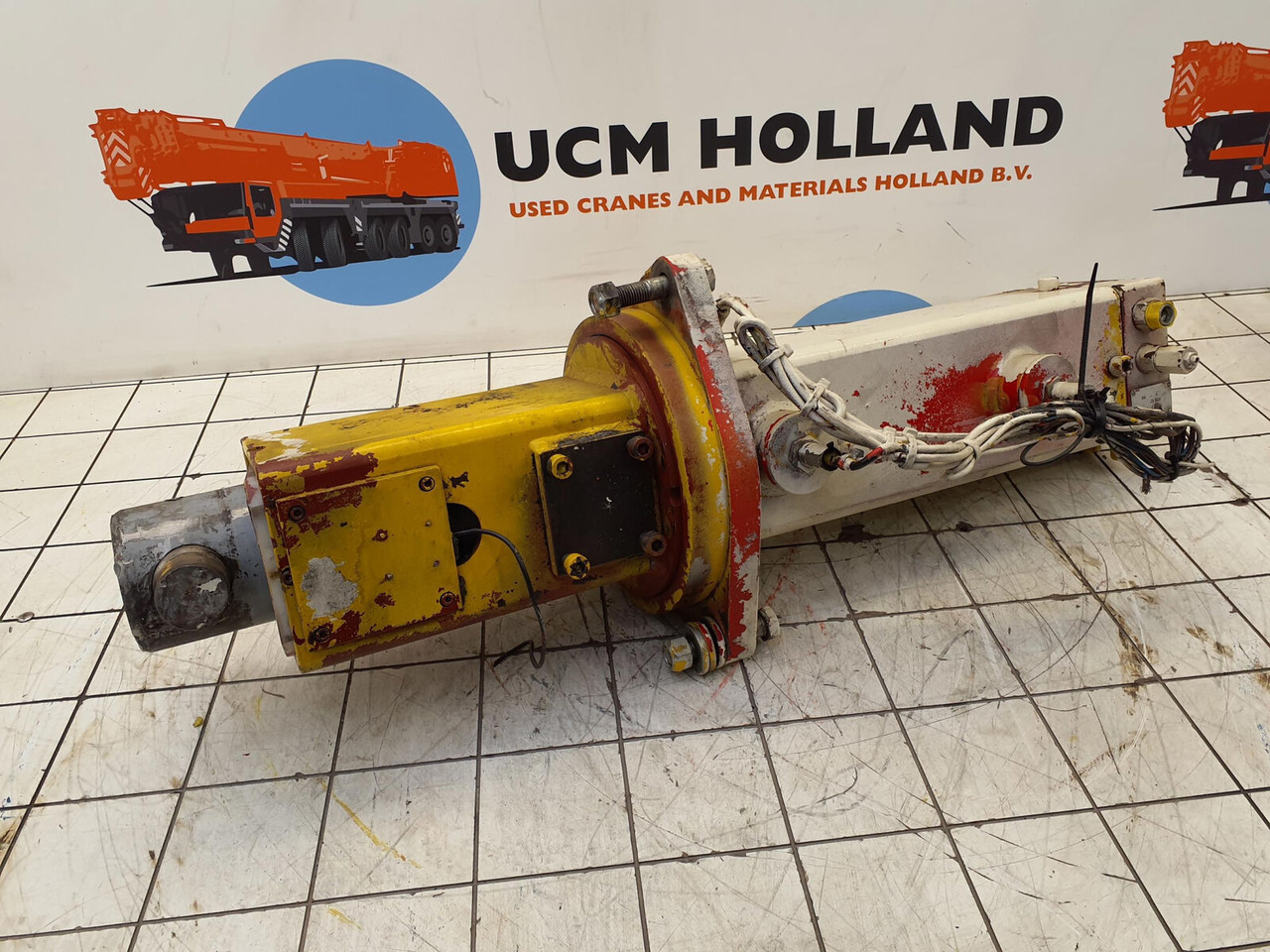 Grove GMK 3050 counterweight cylinder - Хидравличен цилиндър за Автокран: снимка 4 Grove GMK 3050 counterweight cylinder - Хидравличен цилиндър за Автокран: снимка 4