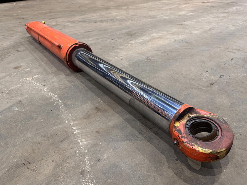 Grove GMK 3050 jib derricking cylinder - Хидравличен цилиндър за Кран: снимка 3 Grove GMK 3050 jib derricking cylinder - Хидравличен цилиндър за Кран: снимка 3