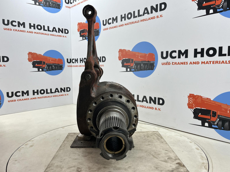 Grove GMK 3055 Steering knuckle 16 holes axle 3 right - Шенкел за Кран: снимка 2 Grove GMK 3055 Steering knuckle 16 holes axle 3 right - Шенкел за Кран: снимка 2