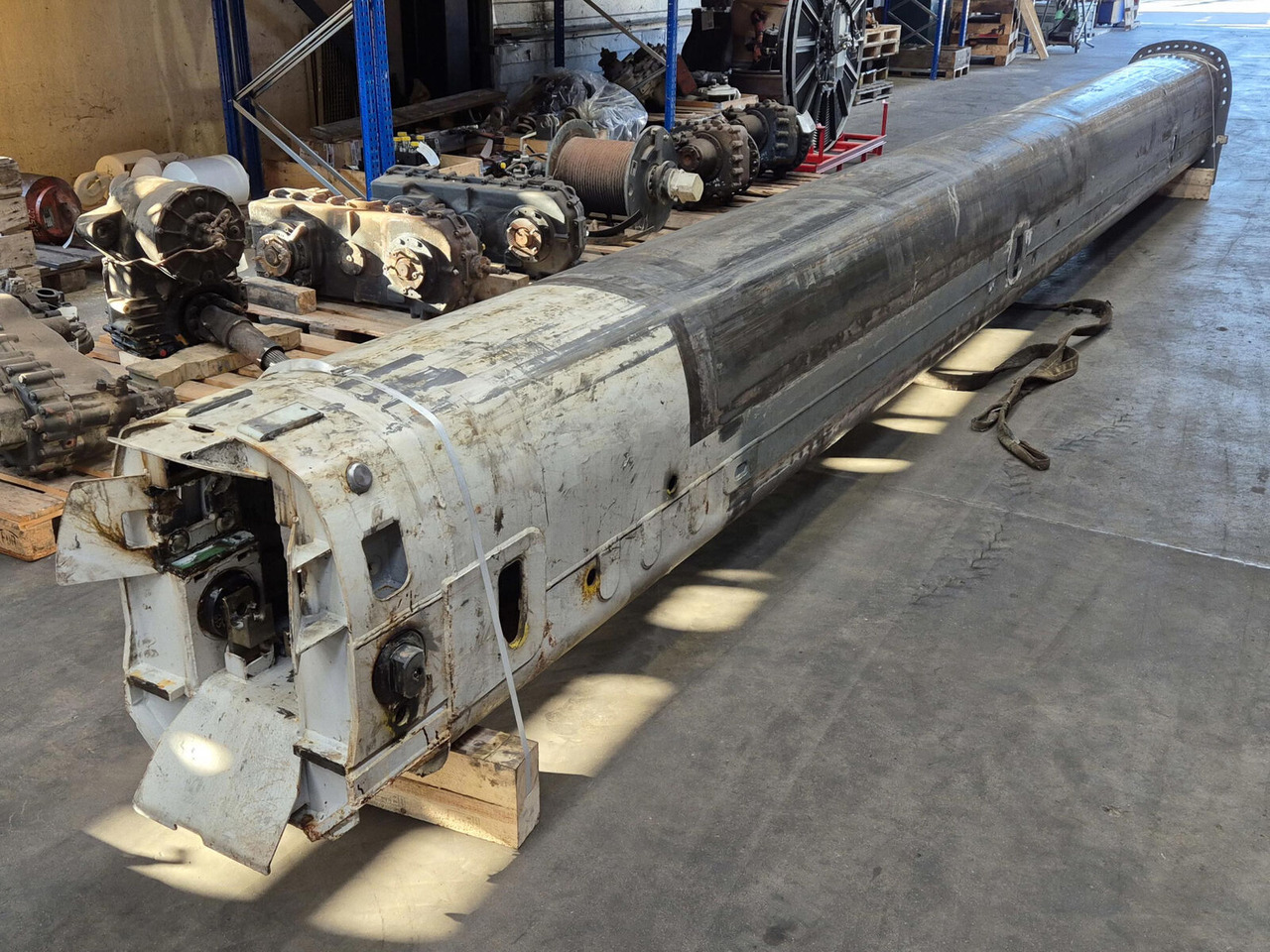 Grove GMK 3055 telescopic section 2 - Стрела за Кран: снимка 1 Grove GMK 3055 telescopic section 2 - Стрела за Кран: снимка 1