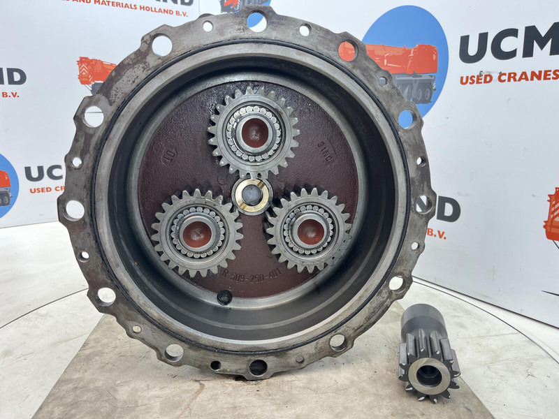 Grove GMK planetary gear 12-23-60-34-3pl-H135-46 - Окачване за Кран: снимка 4 Grove GMK planetary gear 12-23-60-34-3pl-H135-46 - Окачване за Кран: снимка 4