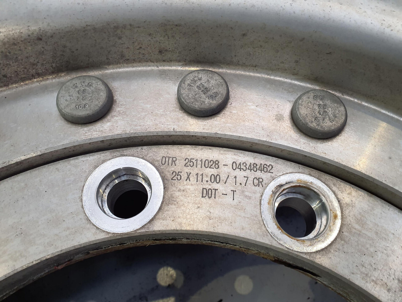 Комплект колела за Кран Grove Wheel 445/95R25 12 9 2p alu: снимка 6