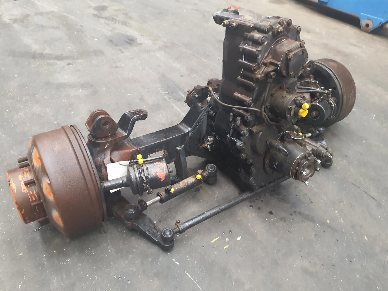 Kessler+Co AC 155 axle 2 - Ос и части за Автокран: снимка 2 Kessler+Co AC 155 axle 2 - Ос и части за Автокран: снимка 2