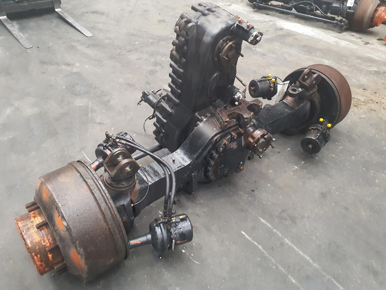 Kessler+Co AC 155 axle 2 - Ос и части за Автокран: снимка 4 Kessler+Co AC 155 axle 2 - Ос и части за Автокран: снимка 4