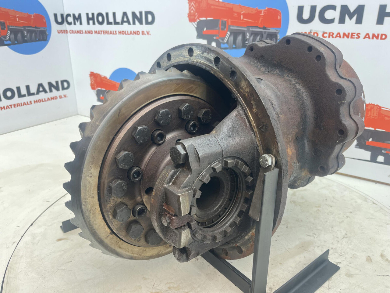 Kessler Mid differential 17x36 - Диференциал за Кран: снимка 2 Kessler Mid differential 17x36 - Диференциал за Кран: снимка 2