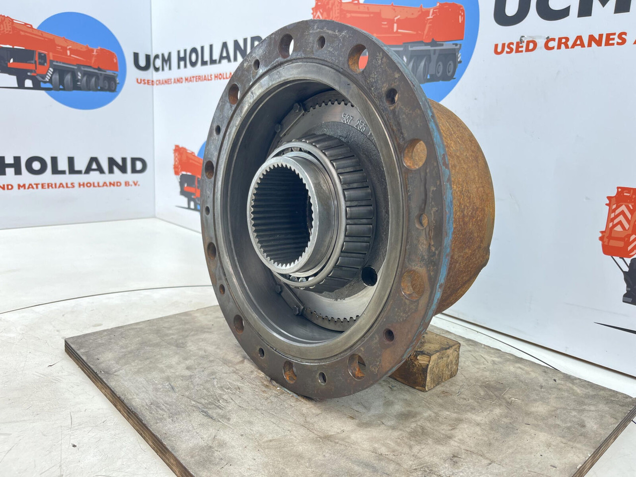 Kessler planetary gear 22-25-74-40-4pl-H172-46 - Ходов редуктор за Кран: снимка 3 Kessler planetary gear 22-25-74-40-4pl-H172-46 - Ходов редуктор за Кран: снимка 3