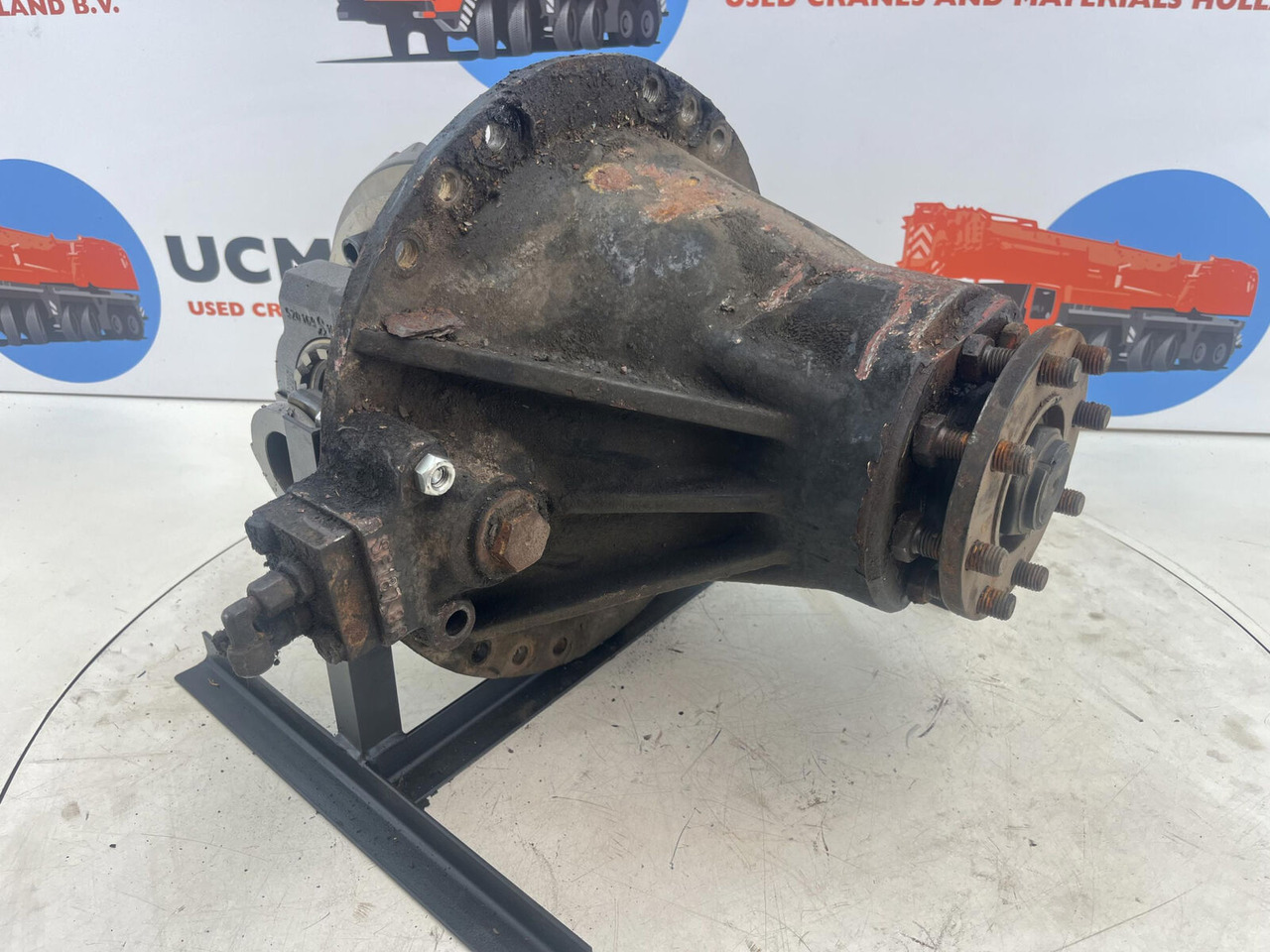 Krupp 70 GMT end differential 17x36 axle 4 - Диференциал за Кран: снимка 3 Krupp 70 GMT end differential 17x36 axle 4 - Диференциал за Кран: снимка 3