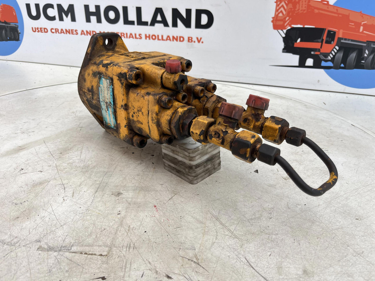 Krupp KMK 2025 slew motor - Хидравличен мотор за Автокран: снимка 3 Krupp KMK 2025 slew motor - Хидравличен мотор за Автокран: снимка 3