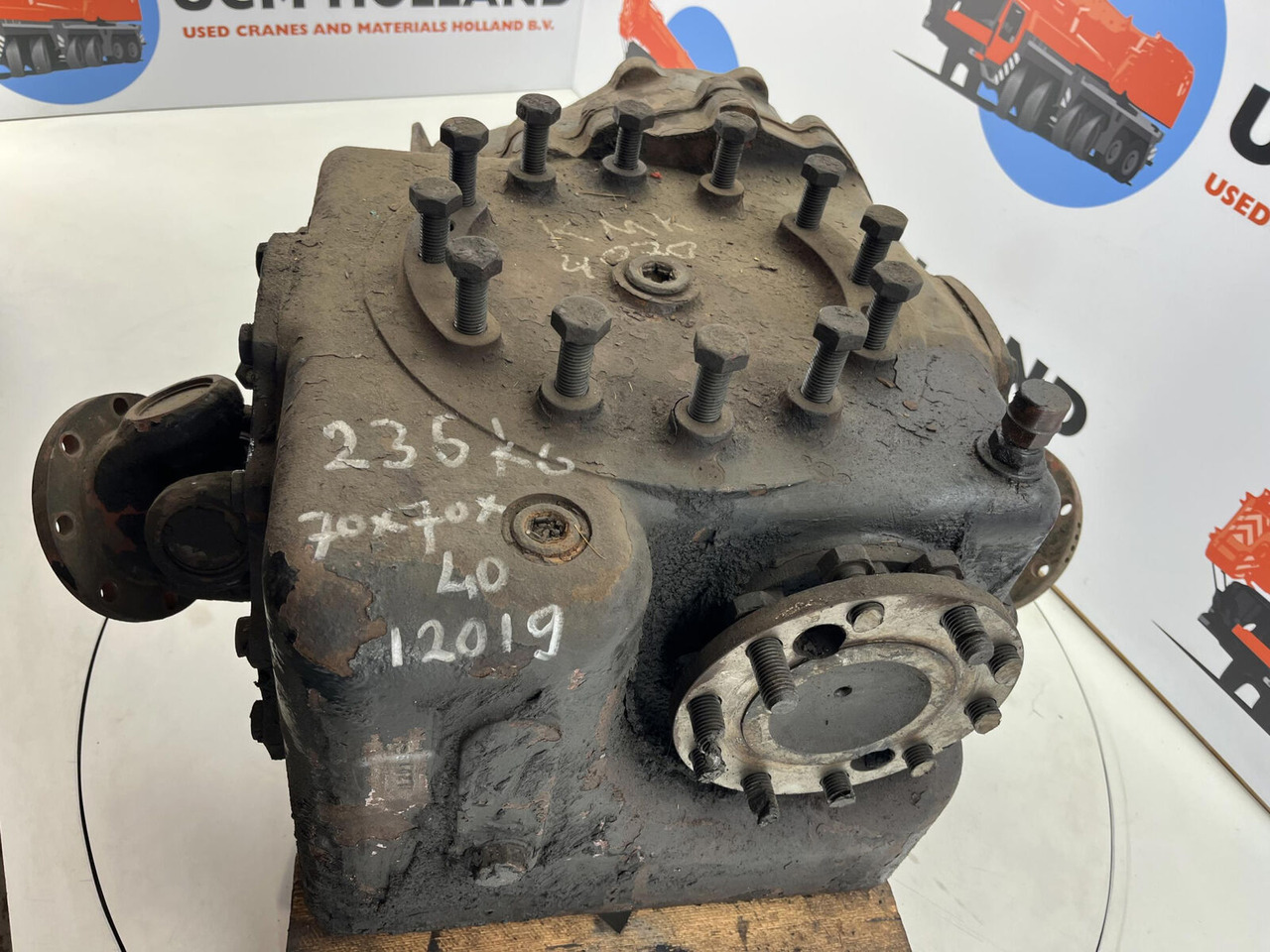 Krupp KMK 4070 diff box - Диференциал за Автокран: снимка 5 Krupp KMK 4070 diff box - Диференциал за Автокран: снимка 5