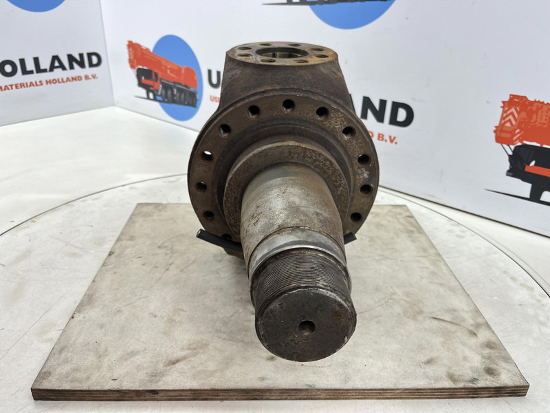 Liebherr LT 1090 Steering knuckle 16 holes - Шенкел за Кран: снимка 2 Liebherr LT 1090 Steering knuckle 16 holes - Шенкел за Кран: снимка 2