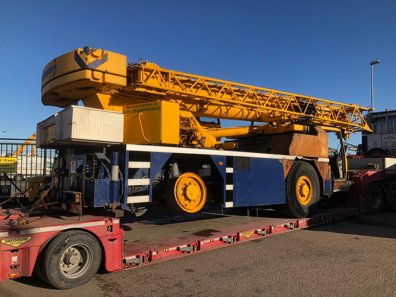 Liebherr LTM 1030-2 - Кран за всякакви терени: снимка 2 Liebherr LTM 1030-2 - Кран за всякакви терени: снимка 2