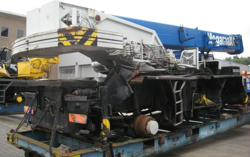 Liebherr LTM 1035-3. for parts - Кран за всякакви терени: снимка 2 Liebherr LTM 1035-3. for parts - Кран за всякакви терени: снимка 2