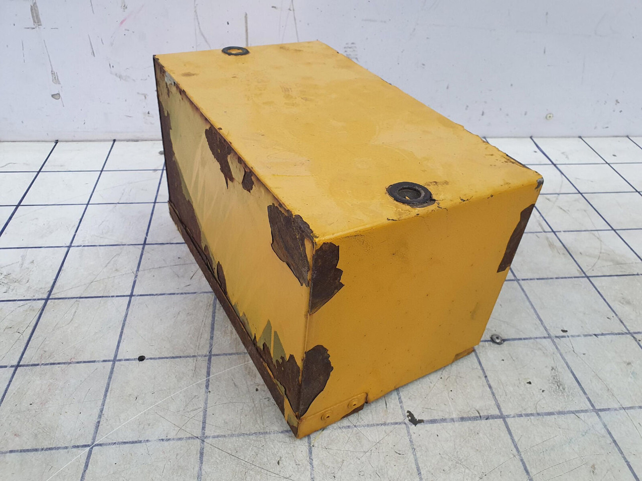 Liebherr LTM 1055-3.2 airco hydro compressor unit cover - Част от климатичната система за Автокран: снимка 3 Liebherr LTM 1055-3.2 airco hydro compressor unit cover - Част от климатичната система за Автокран: снимка 3