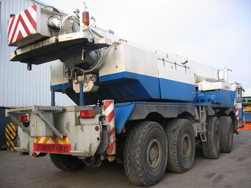 Liebherr LTM 1060`for parts - Кран за всякакви терени: снимка 2 Liebherr LTM 1060`for parts - Кран за всякакви терени: снимка 2