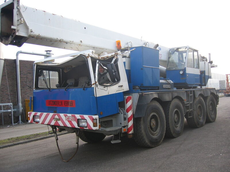 Liebherr LTM 1060`for parts - Кран за всякакви терени: снимка 1 Liebherr LTM 1060`for parts - Кран за всякакви терени: снимка 1