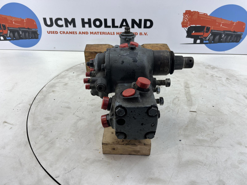 Liebherr LTM 1070 steering box - Кормилна колона за Кран: снимка 4 Liebherr LTM 1070 steering box - Кормилна колона за Кран: снимка 4
