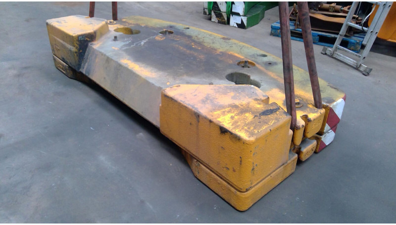 Liebherr LTM 1080-1 counterweight 5,8 ton - Противовес за Строителна техника: снимка 4 Liebherr LTM 1080-1 counterweight 5,8 ton - Противовес за Строителна техника: снимка 4