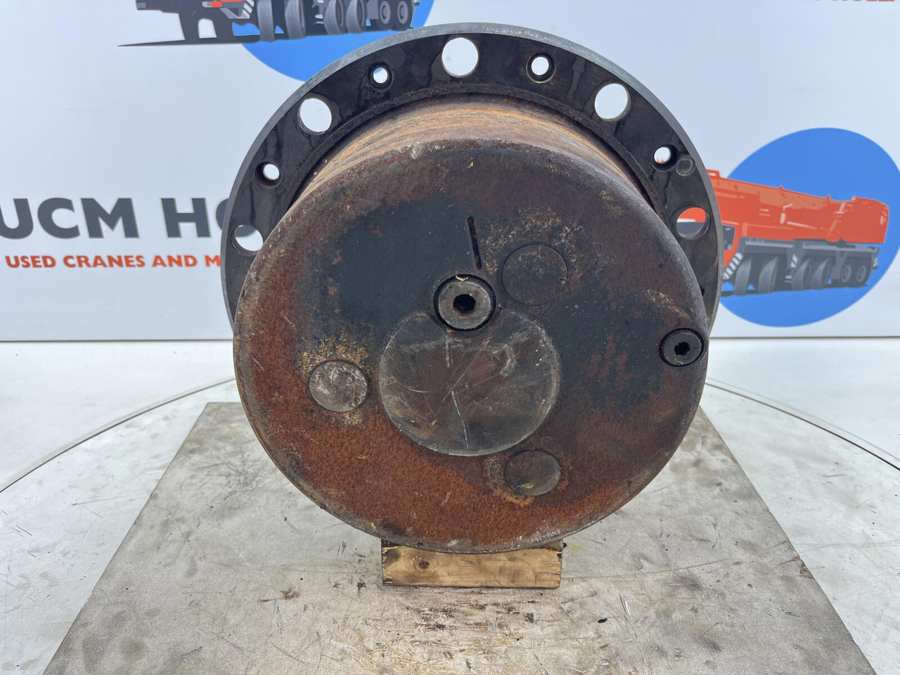 Liebherr LTM 1080 planetary gear 22-25-74-40-3pl-H135-46 - Ходов редуктор за Кран: снимка 1 Liebherr LTM 1080 planetary gear 22-25-74-40-3pl-H135-46 - Ходов редуктор за Кран: снимка 1