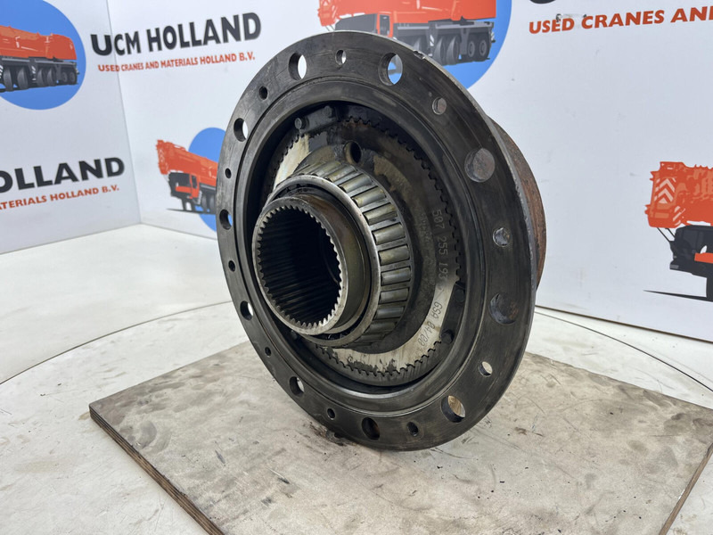 Liebherr LTM 1080 planetary gear 22-25-74-40-3pl-H135-46 - Окачване за Кран: снимка 3 Liebherr LTM 1080 planetary gear 22-25-74-40-3pl-H135-46 - Окачване за Кран: снимка 3