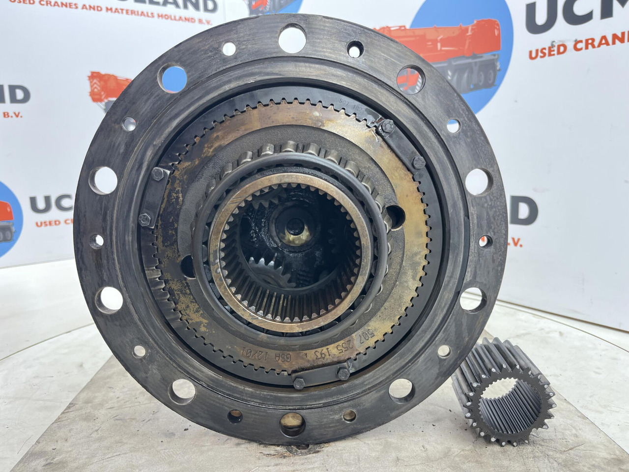Liebherr LTM 1080 planetary gear 22-25-74-40-3pl-H135-46 - Ходов редуктор за Кран: снимка 5 Liebherr LTM 1080 planetary gear 22-25-74-40-3pl-H135-46 - Ходов редуктор за Кран: снимка 5