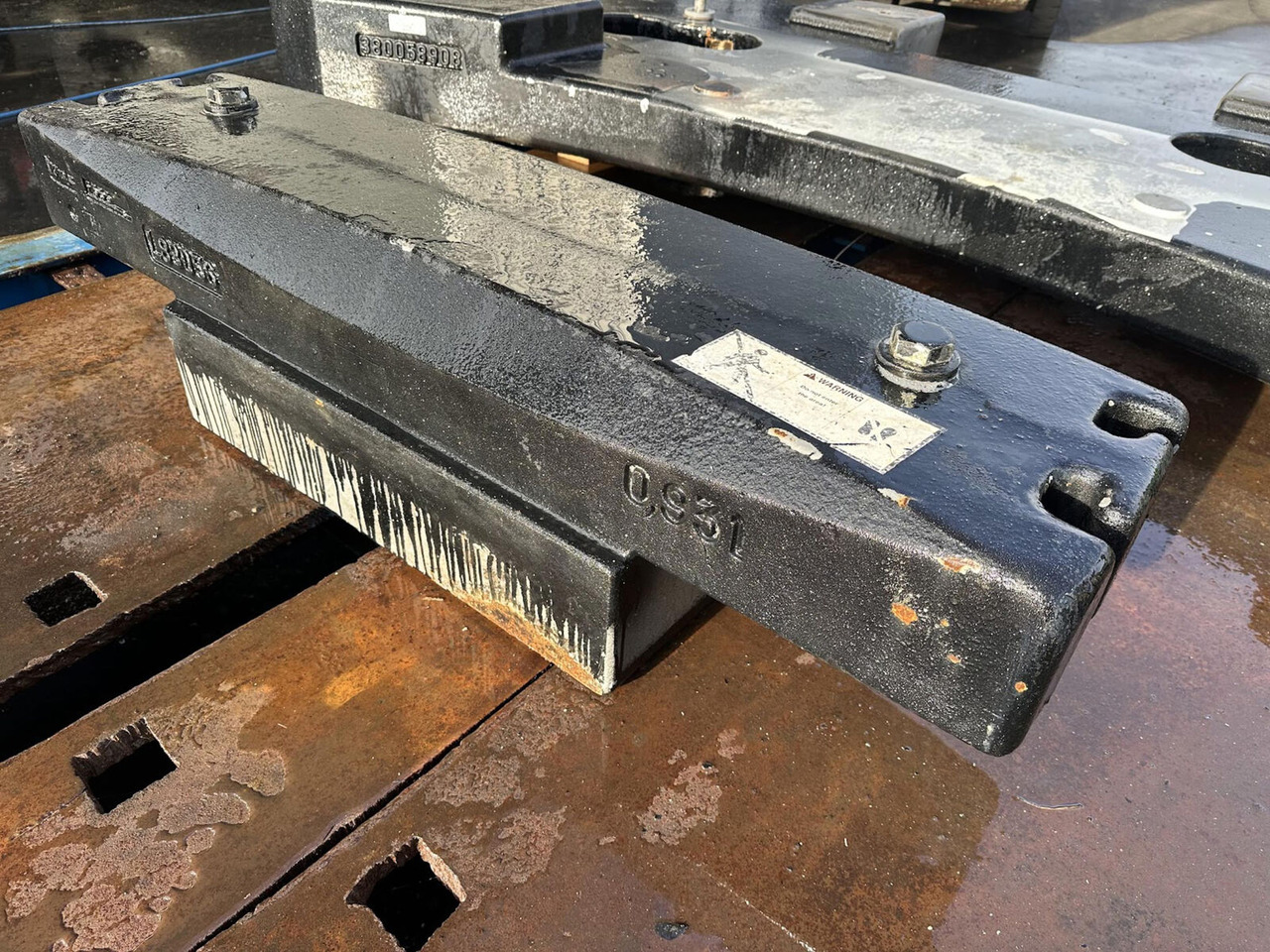 Liebherr LTM 1100-5.2 Counterweight 0,93 ton - Противовес за Автокран: снимка 3 Liebherr LTM 1100-5.2 Counterweight 0,93 ton - Противовес за Автокран: снимка 3