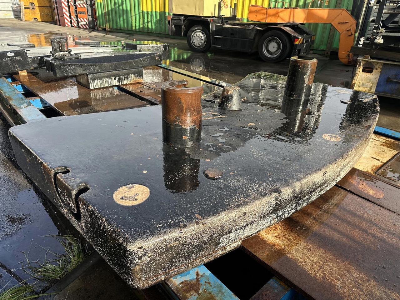 Liebherr LTM 1100-5.2 Counterweight 6,5 ton - Противовес за Автокран: снимка 2 Liebherr LTM 1100-5.2 Counterweight 6,5 ton - Противовес за Автокран: снимка 2