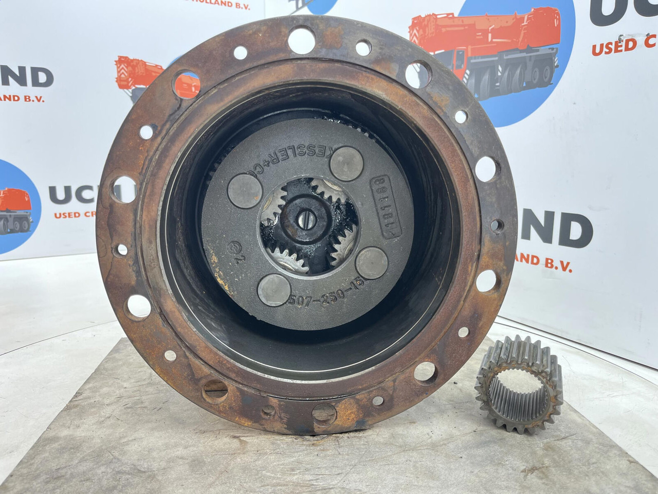 Liebherr LTM 1160 planetary gear 22-25-74-40-4pl-H185-46 - Ходов редуктор за Автокран: снимка 4 Liebherr LTM 1160 planetary gear 22-25-74-40-4pl-H185-46 - Ходов редуктор за Автокран: снимка 4