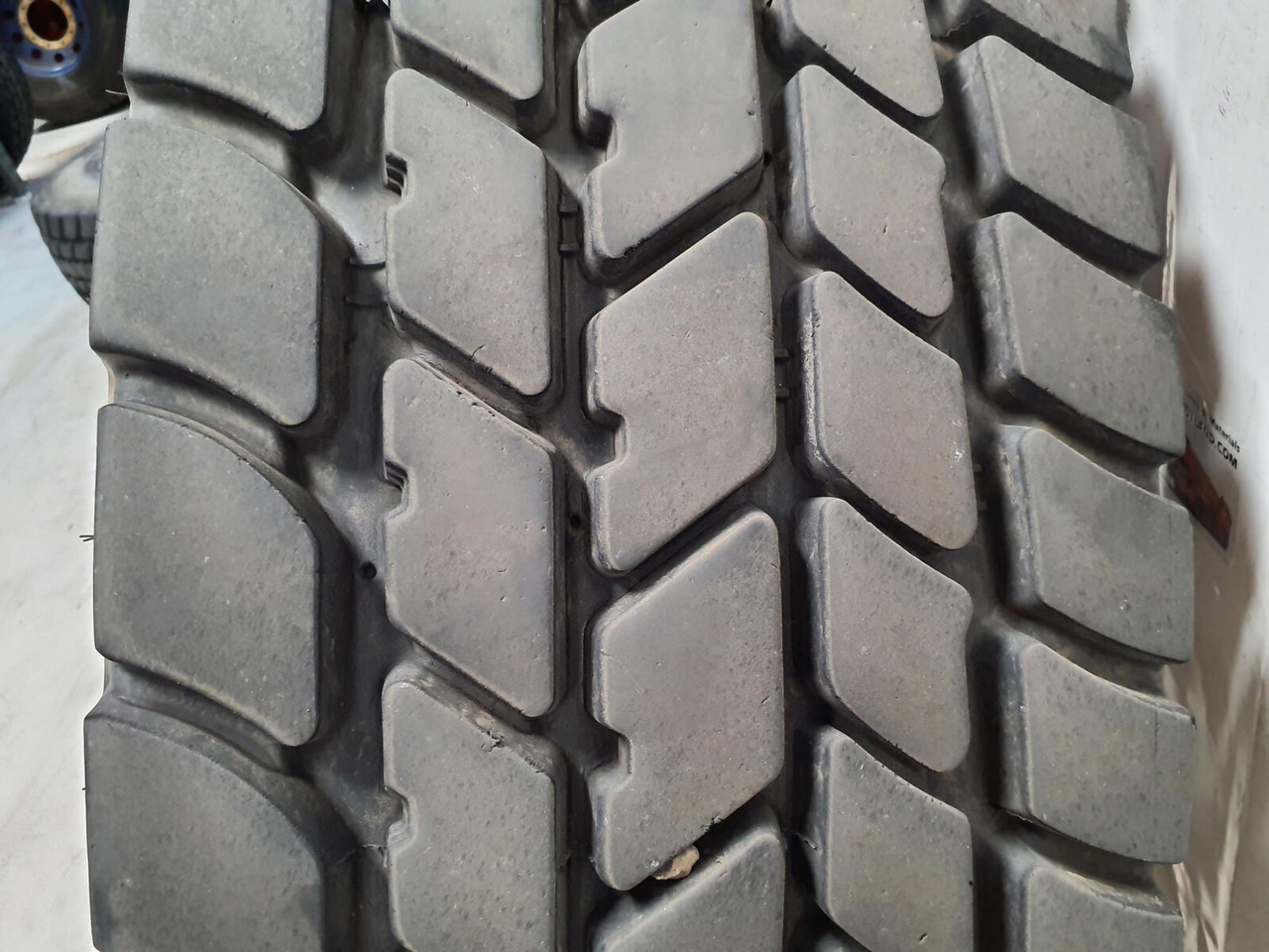 Michelin Wheel 445/95R25 10 12 1p - Комплект колела за Кран: снимка 5 Michelin Wheel 445/95R25 10 12 1p - Комплект колела за Кран: снимка 5